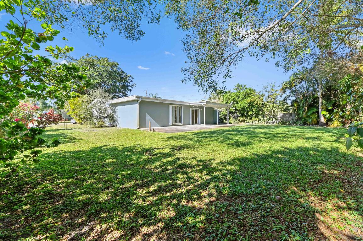 NORTH PALM BEACH VILLAGE - Residential