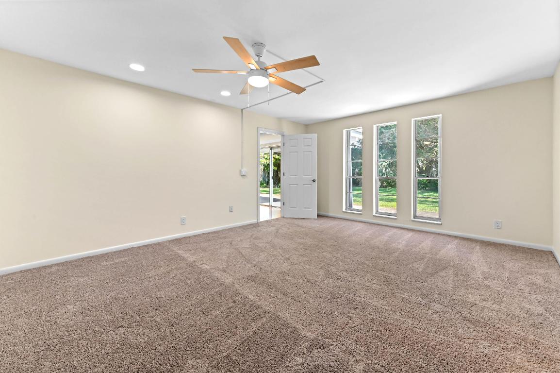 NORTH PALM BEACH VILLAGE - Residential