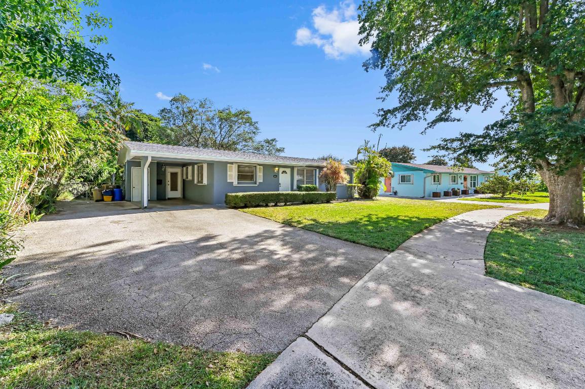 NORTH PALM BEACH VILLAGE - Residential