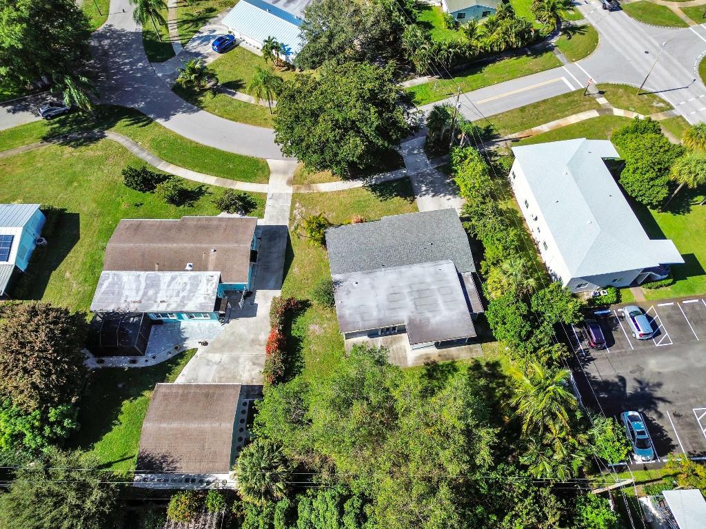 NORTH PALM BEACH VILLAGE - Residential