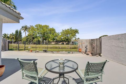 Tiny photo for 9355 NW 18th Drive, Plantation, FL 33322 (MLS # B26007174)