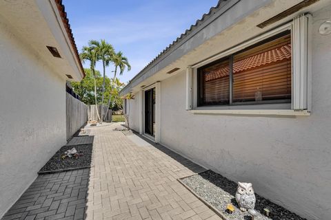 Tiny photo for 9355 NW 18th Drive, Plantation, FL 33322 (MLS # B26007174)