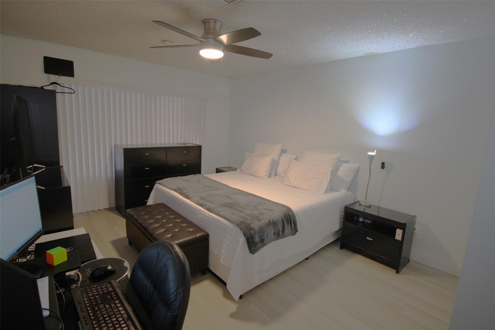 Photo 16 of 30 of 7329 Stardust Dr 7329 townhome