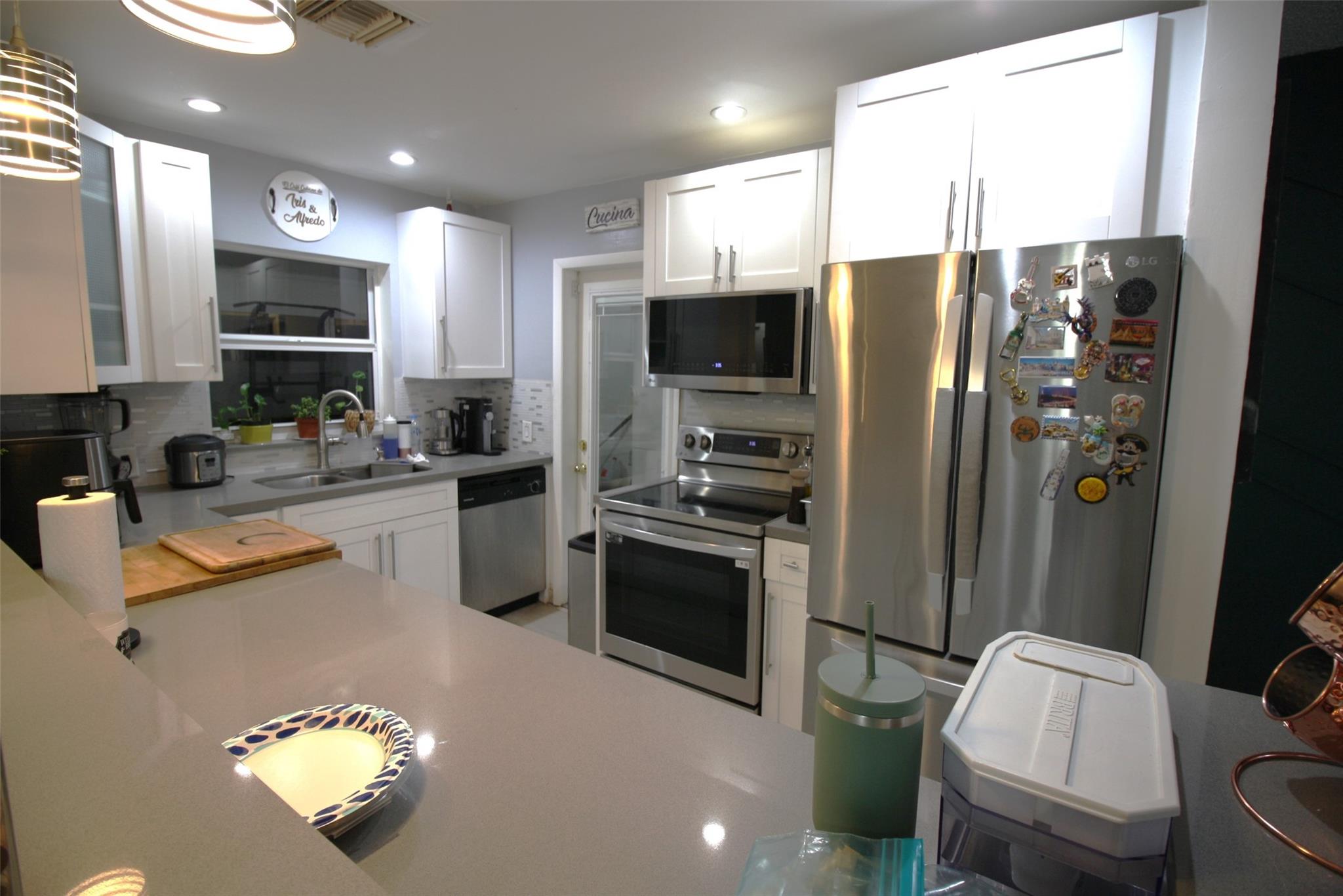 Photo 21 of 30 of 7329 Stardust Dr 7329 townhome