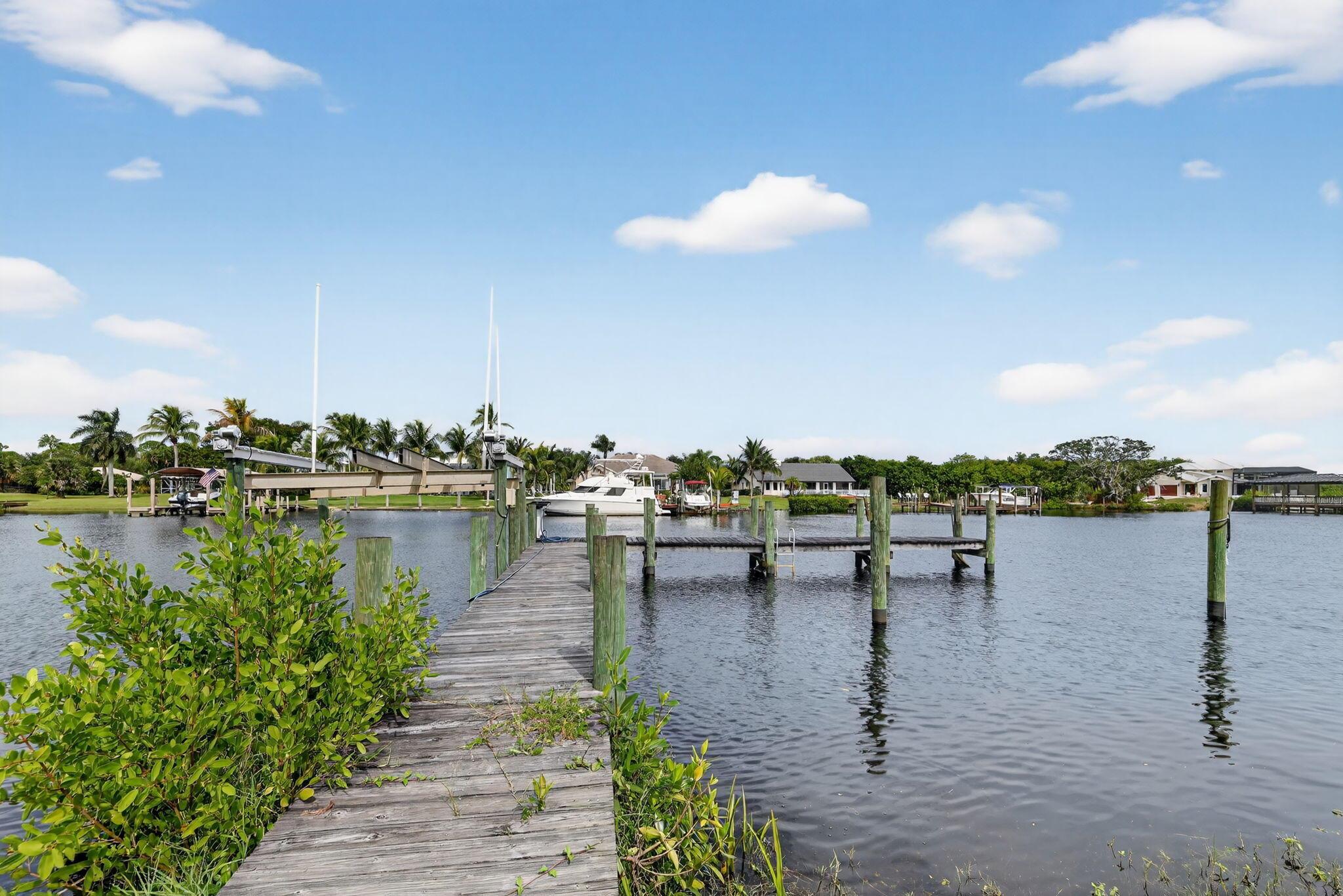 VIKINGS LOOKOUT - Residential