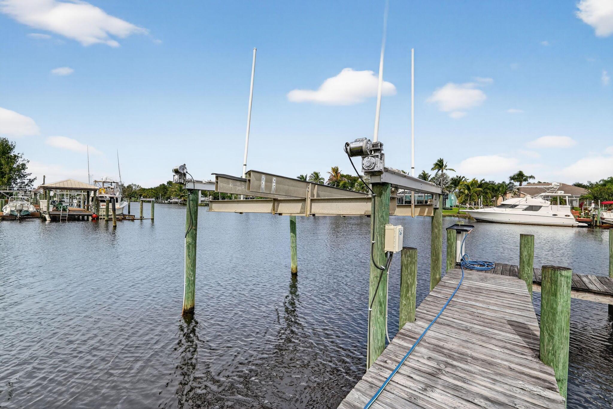 VIKINGS LOOKOUT - Residential