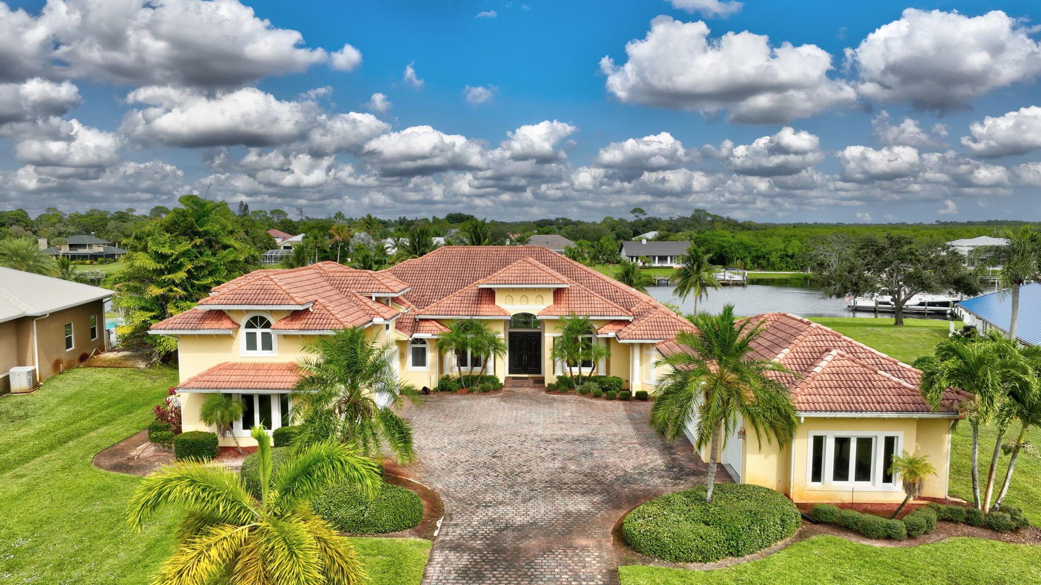 VIKINGS LOOKOUT - Residential