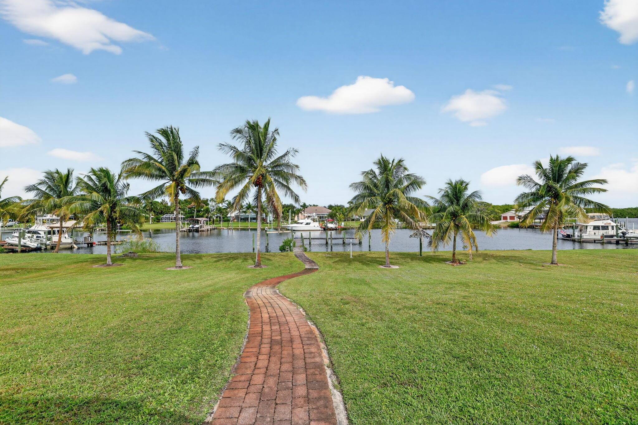 VIKINGS LOOKOUT - Residential