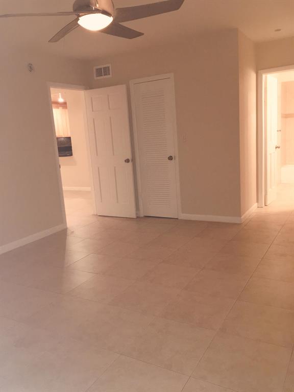 GALLERY CONDO - Residential Lease