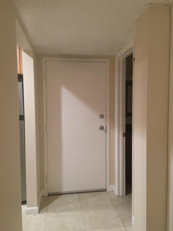 GALLERY CONDO - Residential Lease