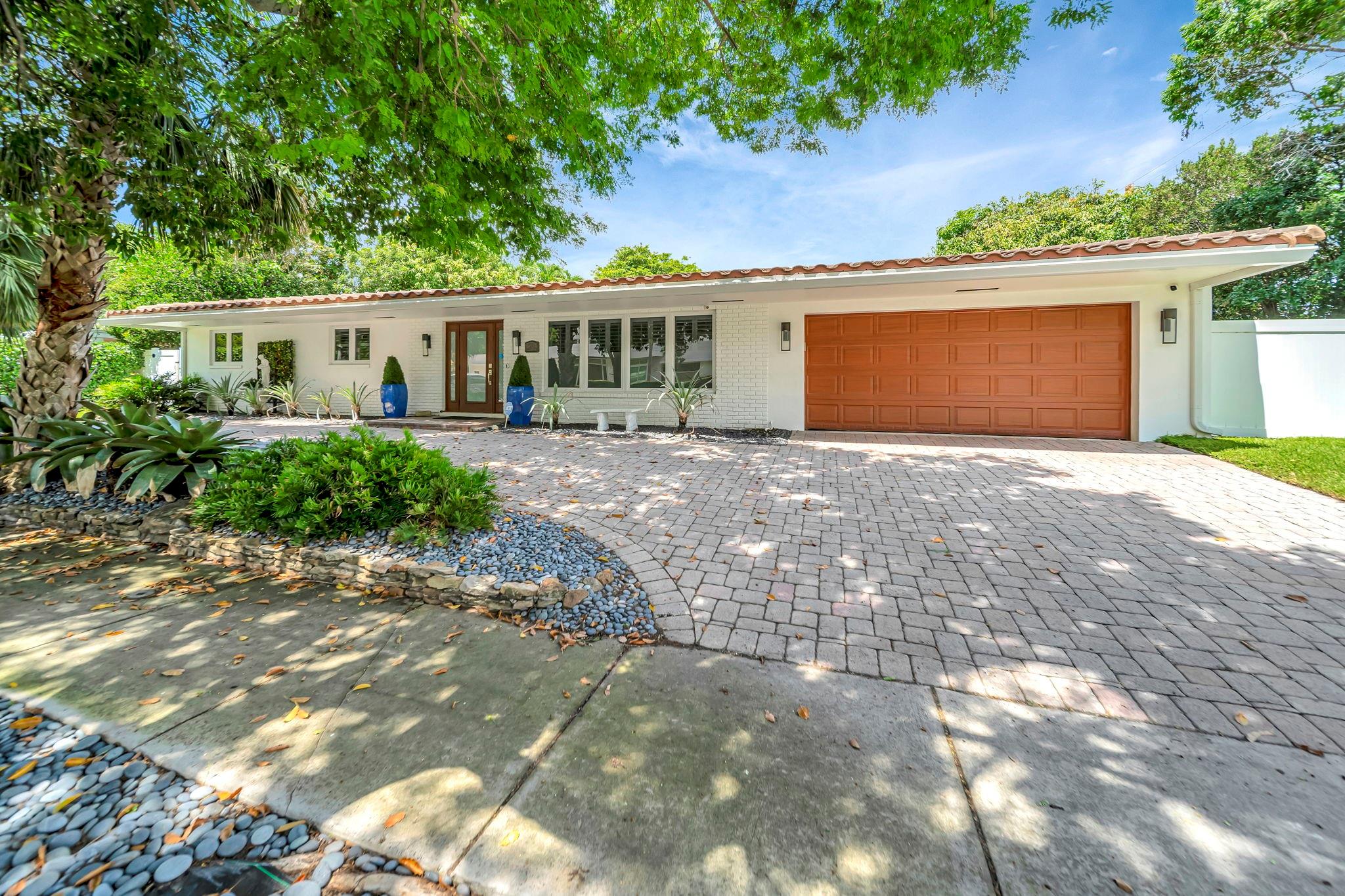 1925 SE 25th Ave
