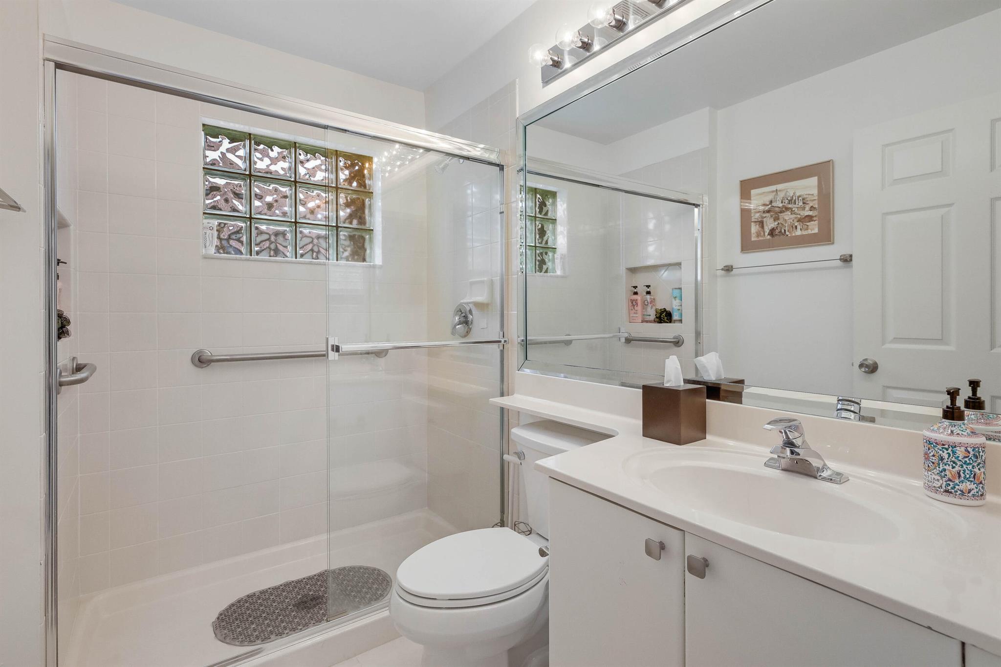 VALENCIA ISLES 2 - Residential