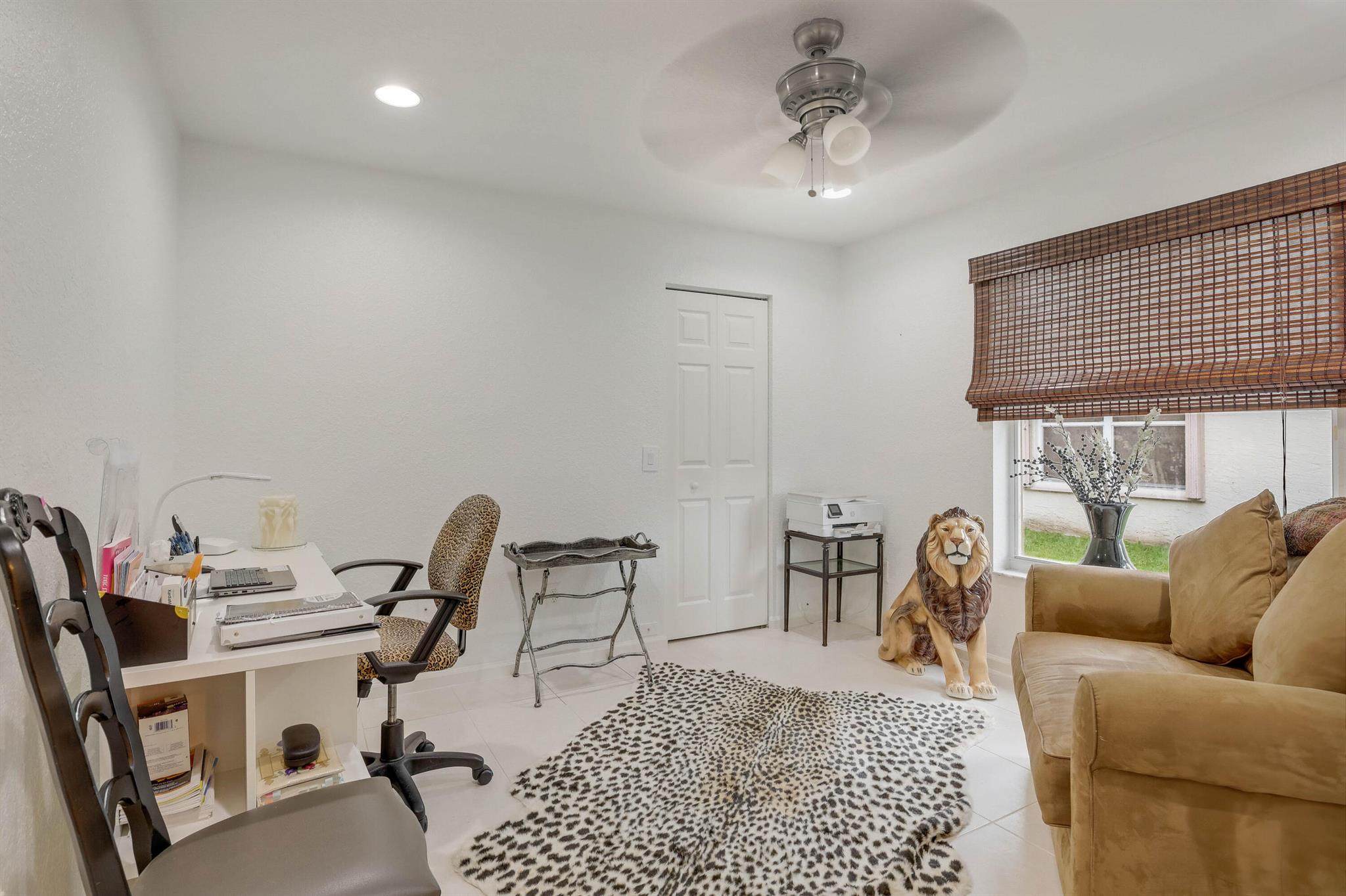 VALENCIA ISLES 2 - Residential