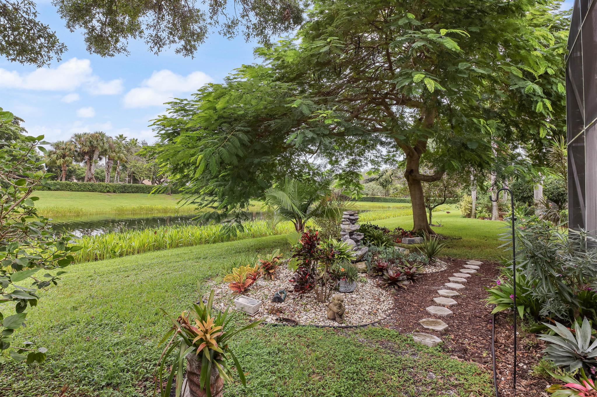 VALENCIA ISLES 2 - Residential