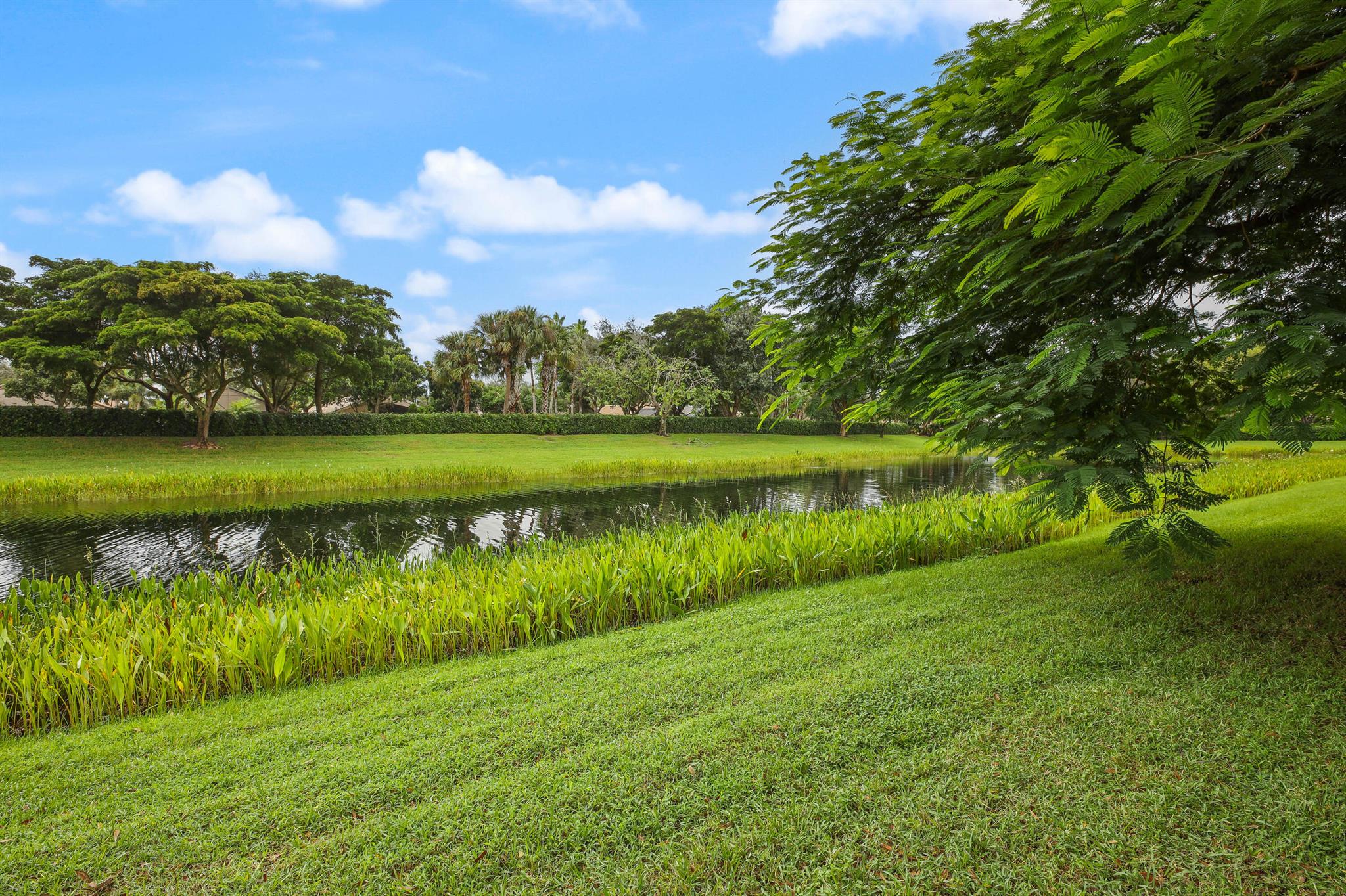 VALENCIA ISLES 2 - Residential