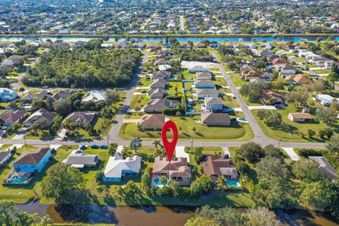 A home in Port St Lucie