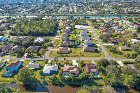 A home in Port St Lucie