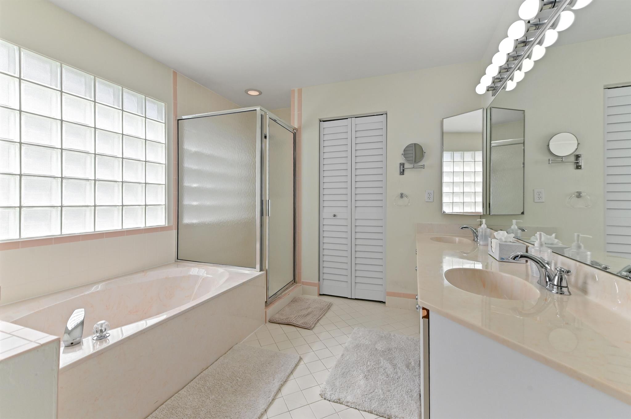 LAKE CHARLESTON - Residential