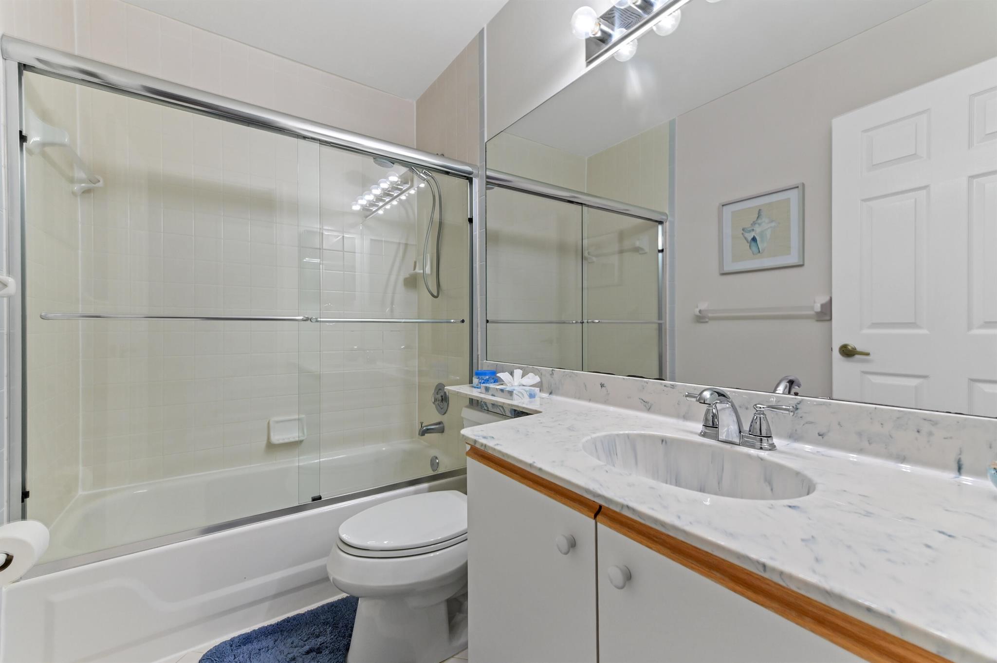 LAKE CHARLESTON - Residential