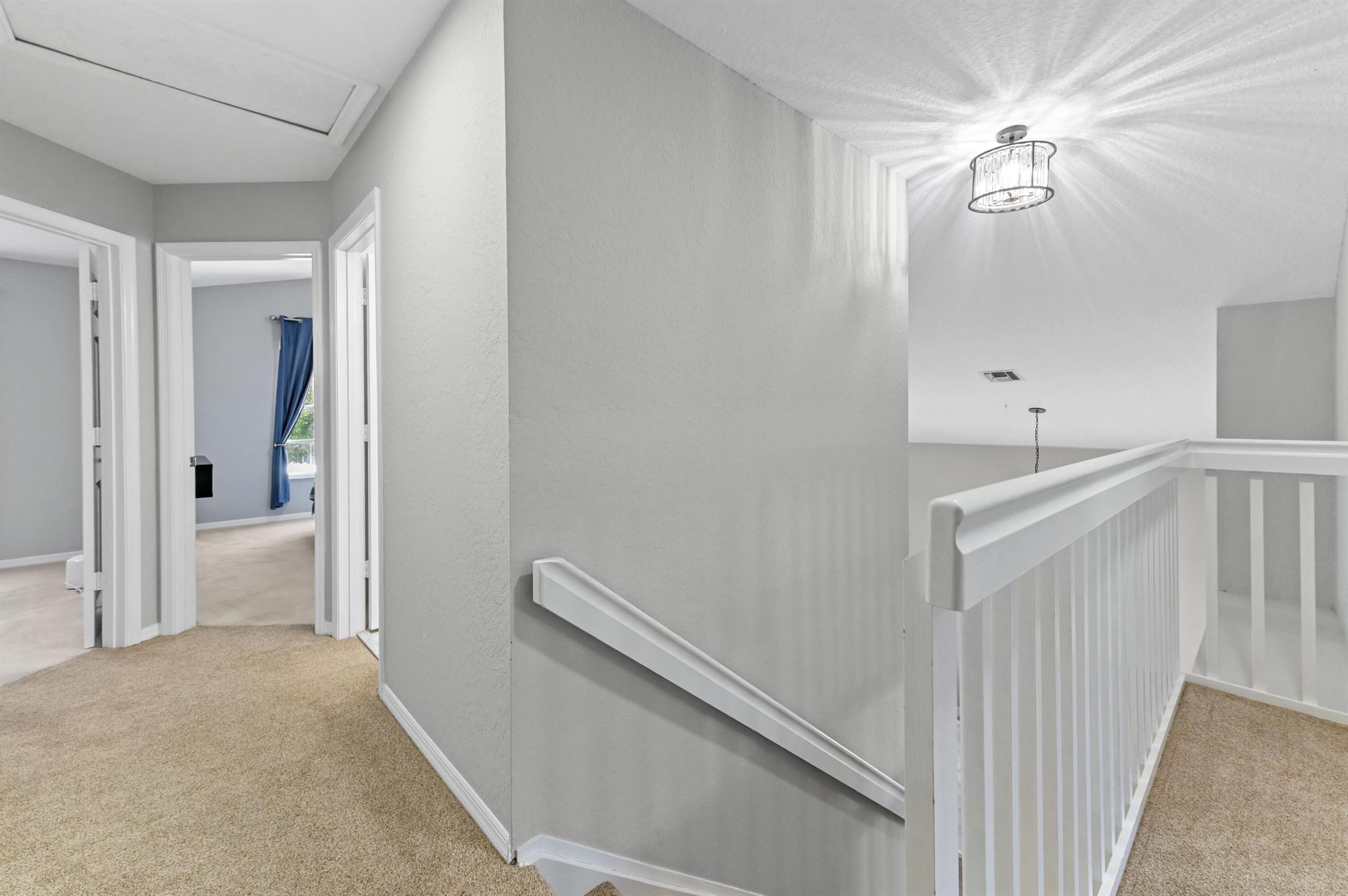 LAKE CHARLESTON - Residential