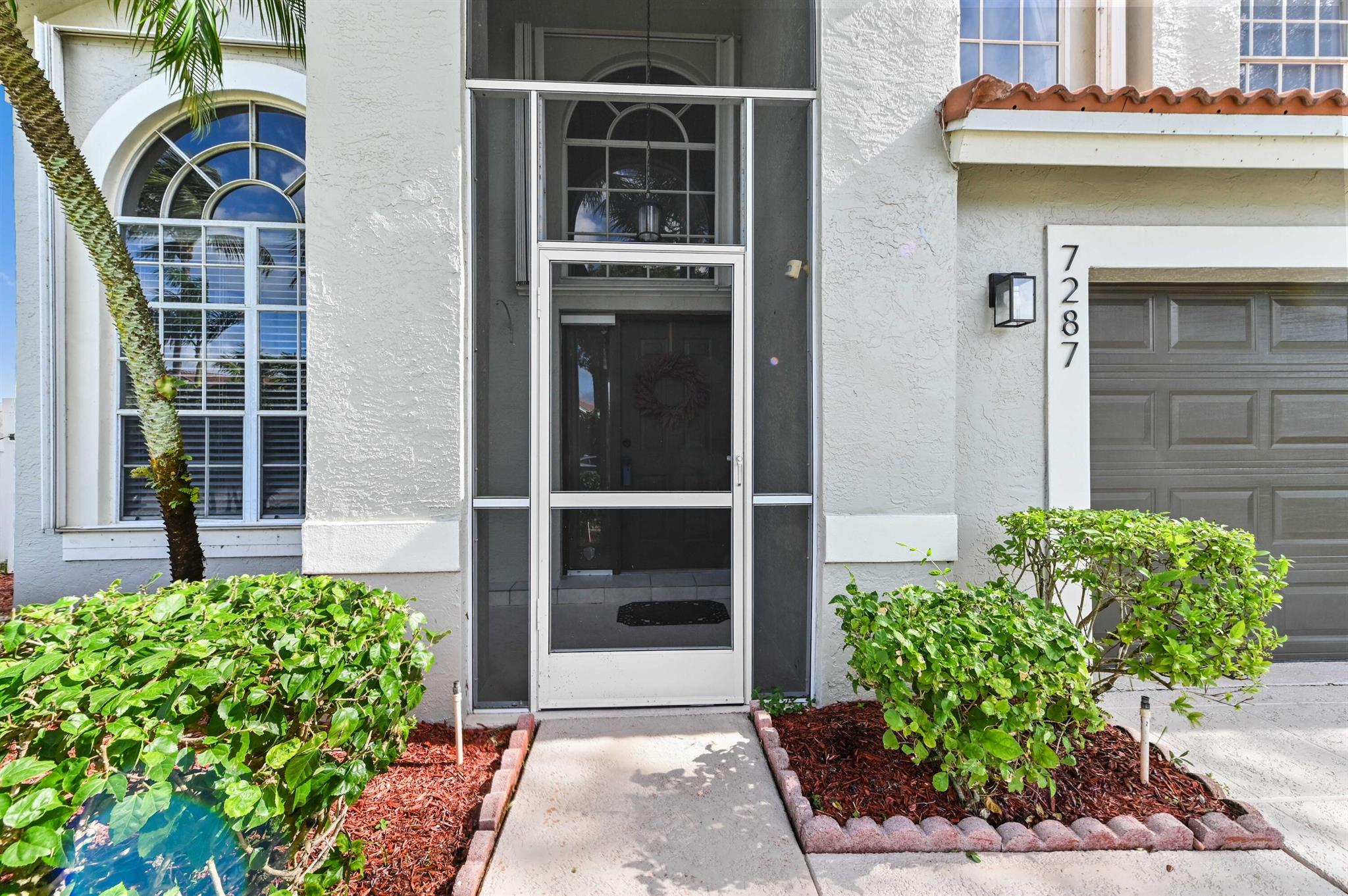 LAKE CHARLESTON - Residential