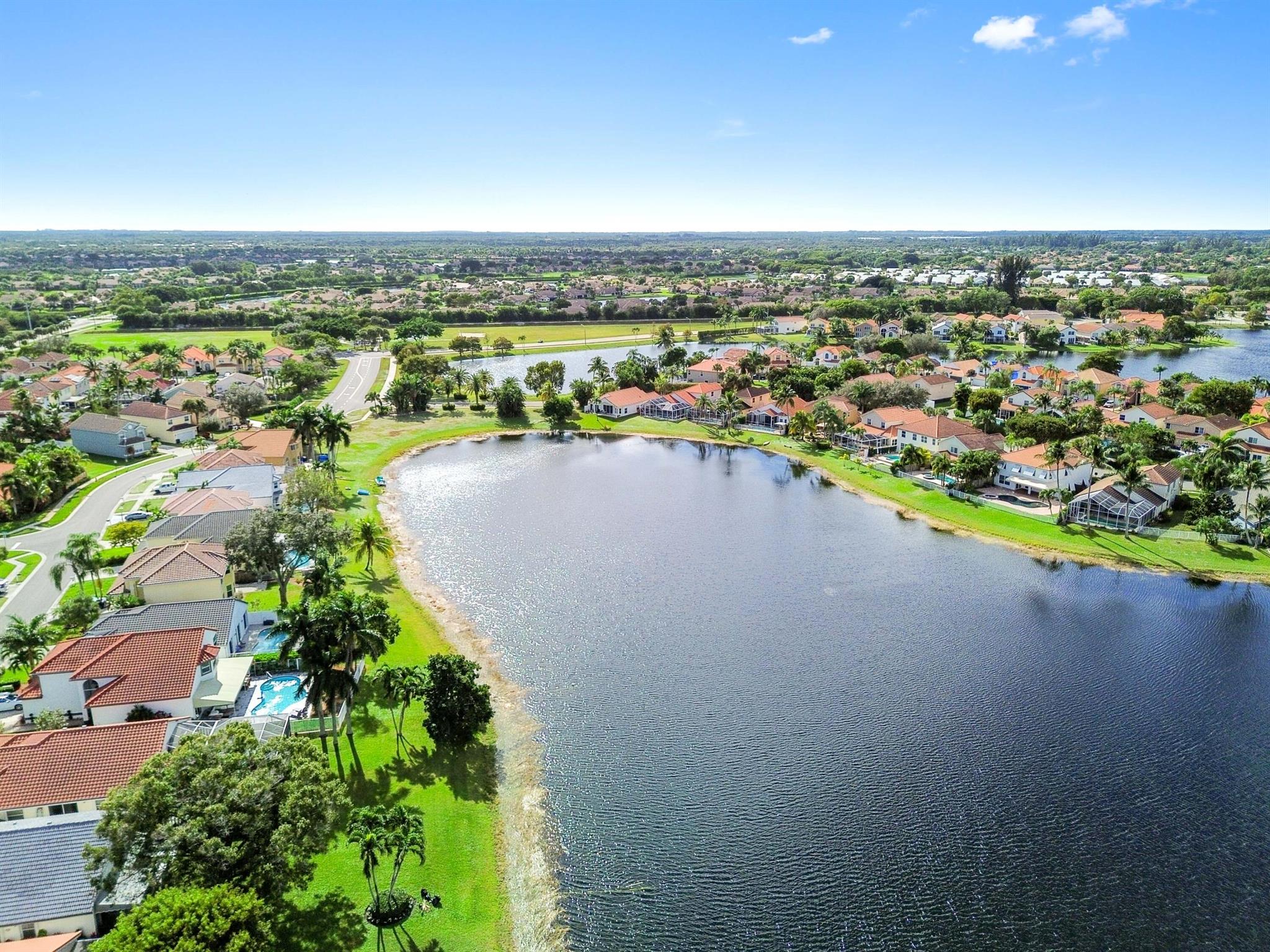 LAKE CHARLESTON - Residential