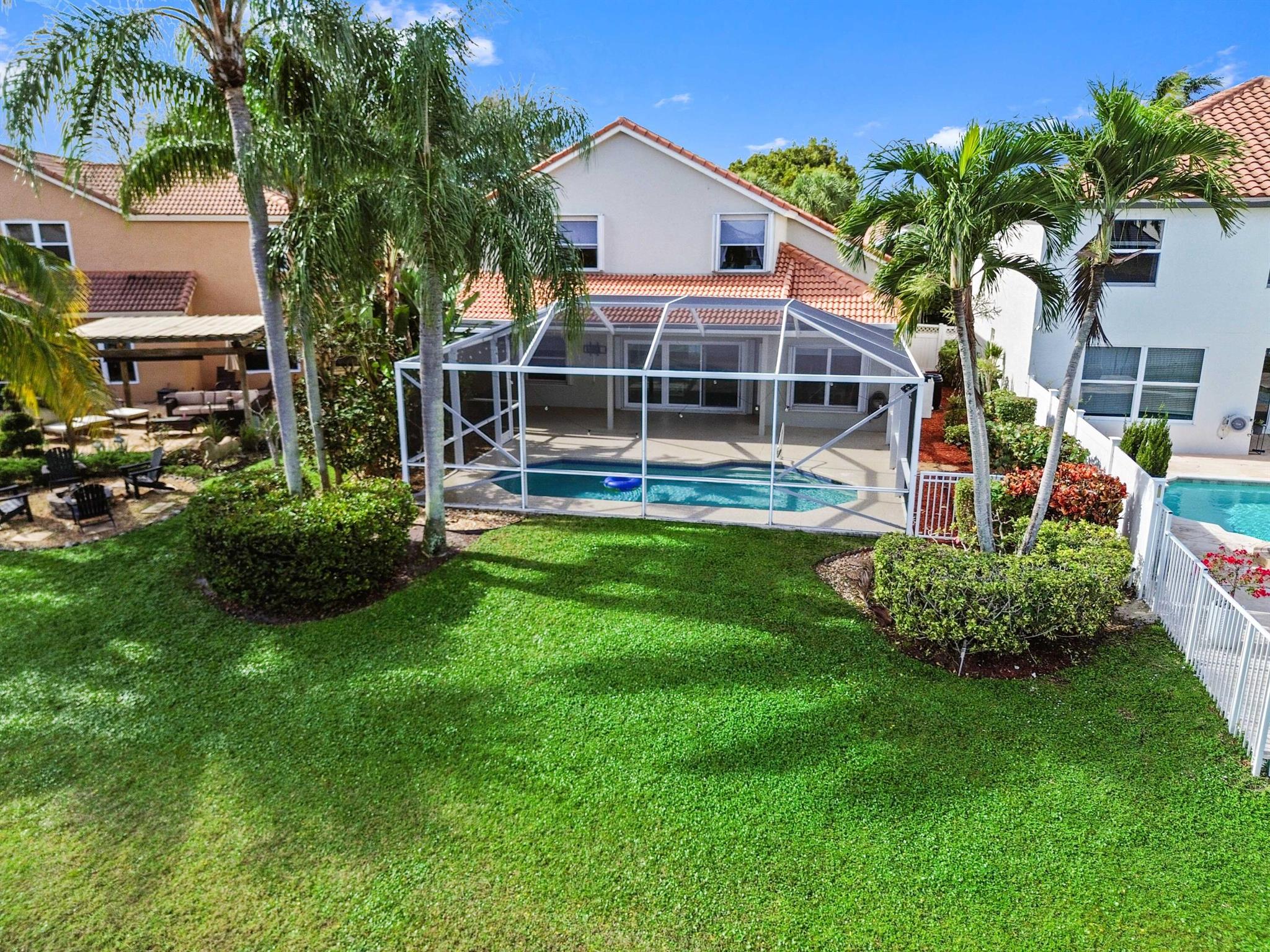 LAKE CHARLESTON - Residential