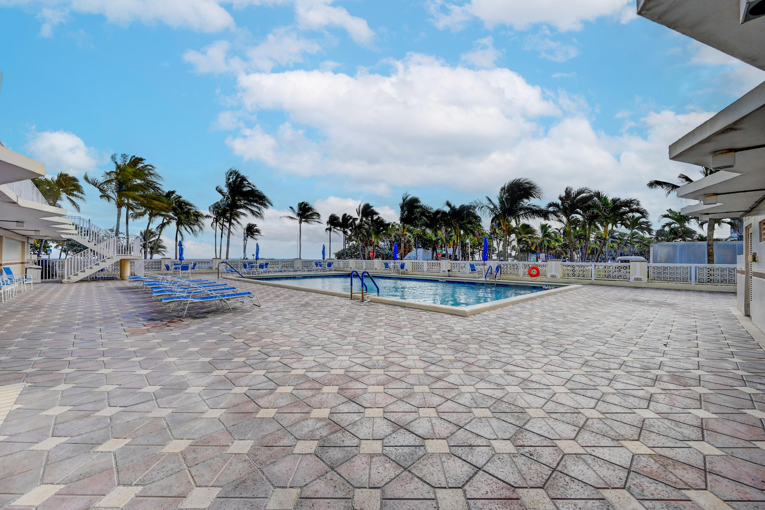 SEA MONARCH CONDO - Residential