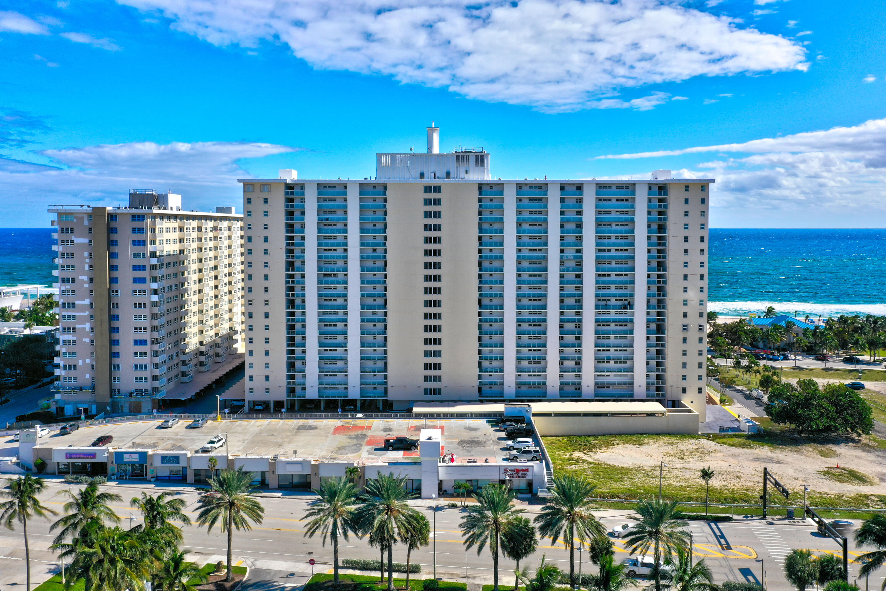 SEA MONARCH CONDO - Residential