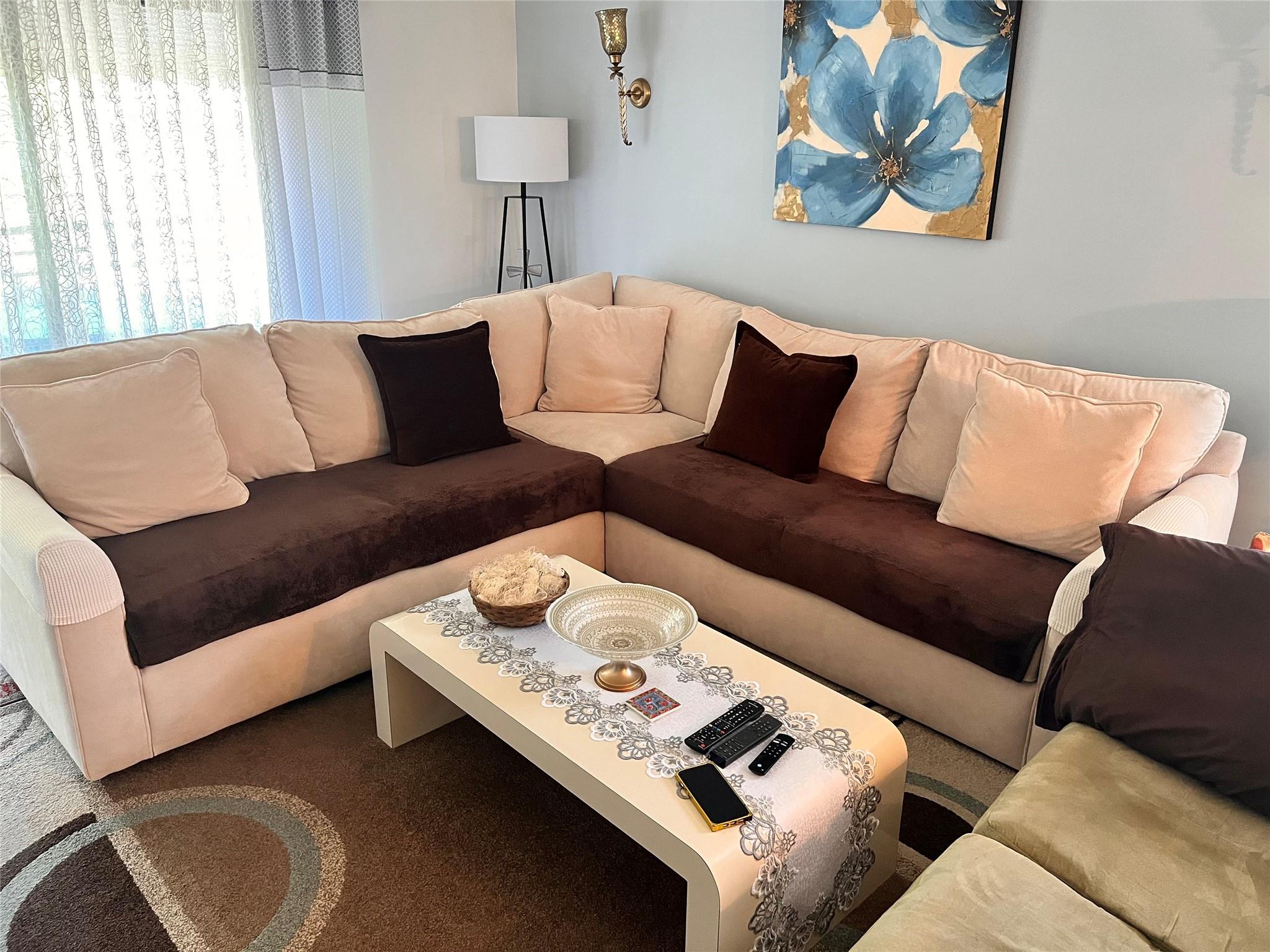 4940 E Sabal Palm Blvd 414