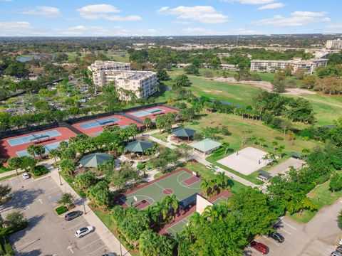 Tiny photo for 804 Cypress Grove Lane #408, Pompano Beach, FL 33069 (MLS # B26054135)