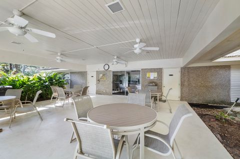 Tiny photo for 804 Cypress Grove Lane #408, Pompano Beach, FL 33069 (MLS # B26054135)
