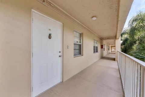 Tiny photo for 804 Cypress Grove Lane #408, Pompano Beach, FL 33069 (MLS # B26054135)
