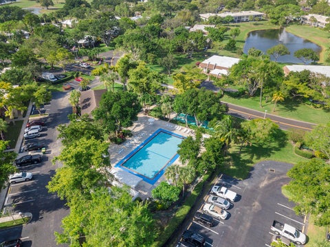 Tiny photo for 804 Cypress Grove Lane #408, Pompano Beach, FL 33069 (MLS # B26054135)