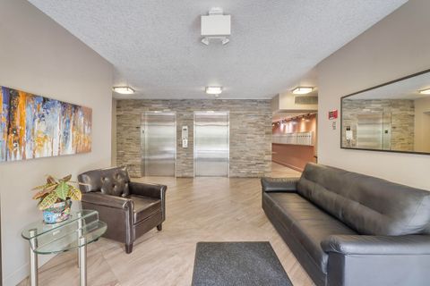 Tiny photo for 804 Cypress Grove Lane #408, Pompano Beach, FL 33069 (MLS # B26054135)