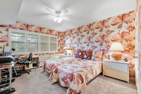 Tiny photo for 804 Cypress Grove Lane #408, Pompano Beach, FL 33069 (MLS # B26054135)