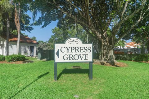 Tiny photo for 804 Cypress Grove Lane #408, Pompano Beach, FL 33069 (MLS # B26054135)