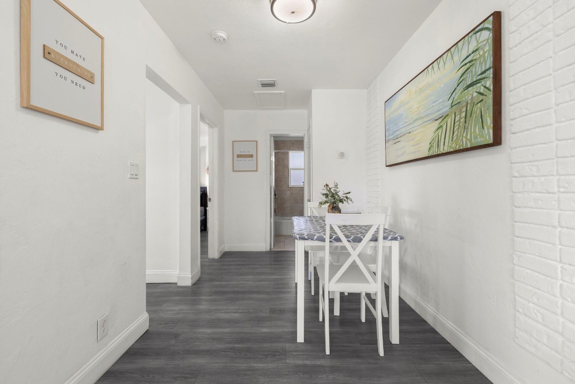 LAUDERDALE - Residential Income