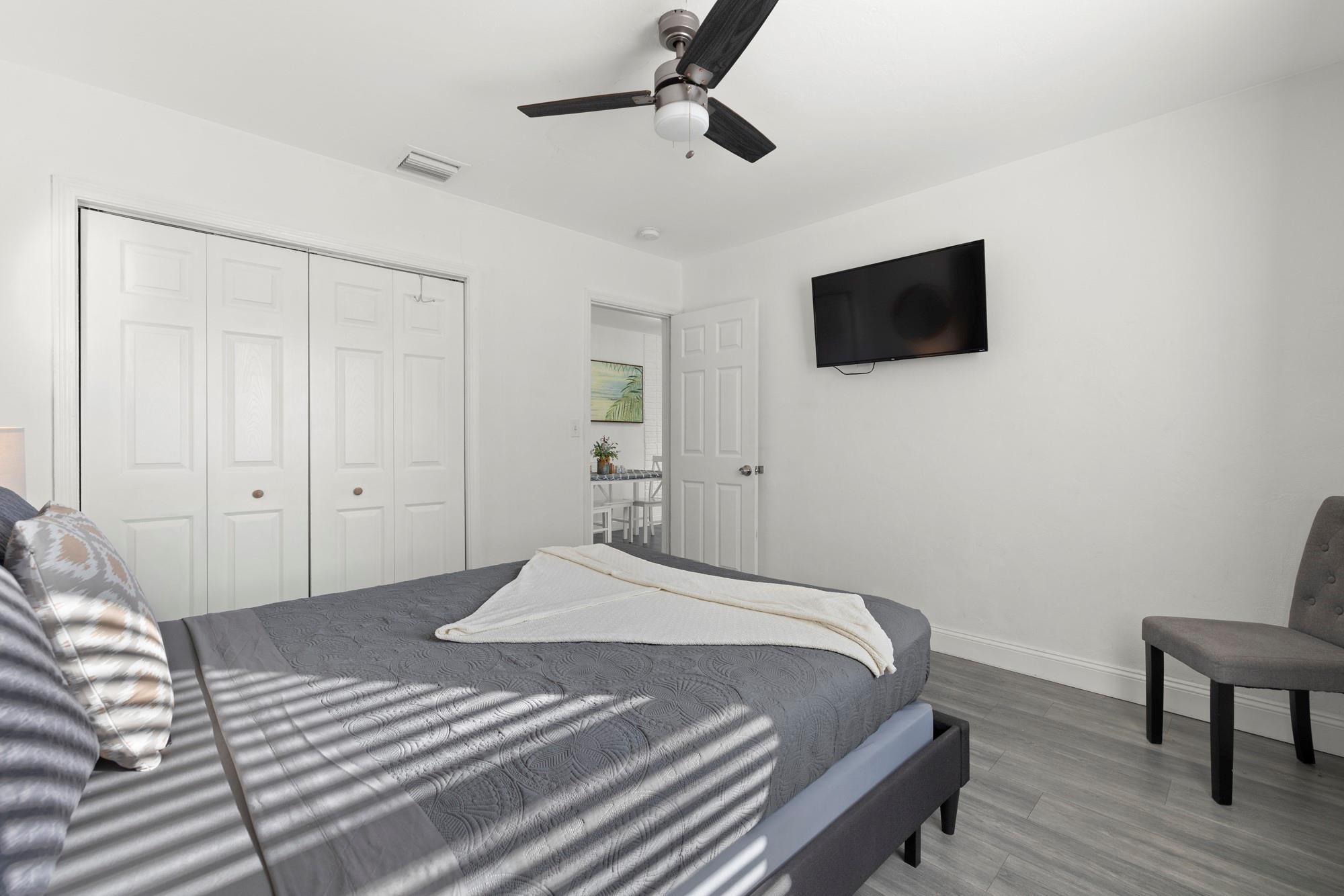 LAUDERDALE - Residential Income