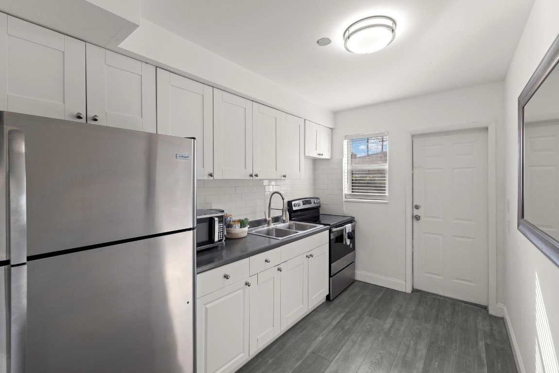 LAUDERDALE - Residential Income