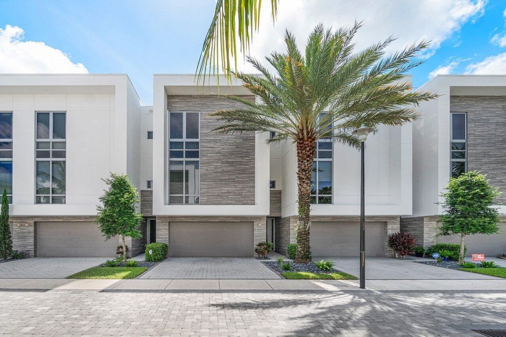 Photo of 4130 NW 17th Avenue, Boca Raton, FL 33431 (MLS # B26033871)