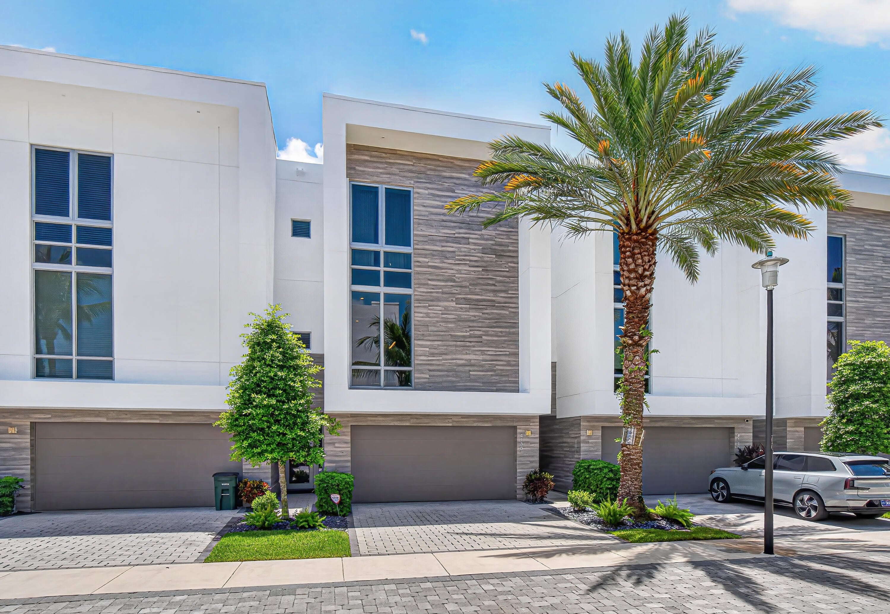 4130 NW 17th Avenue