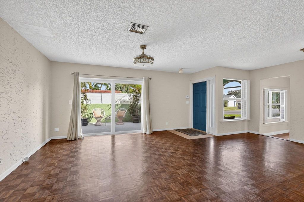 Photo of 501 NW 54th St, Boca Raton, FL 33487 (MLS # F10542408)