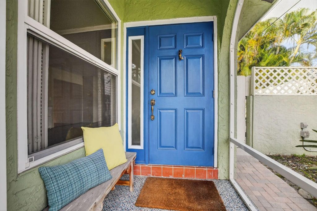 Photo of 501 NW 54th Street, Boca Raton, FL 33487 (MLS # F10542408)
