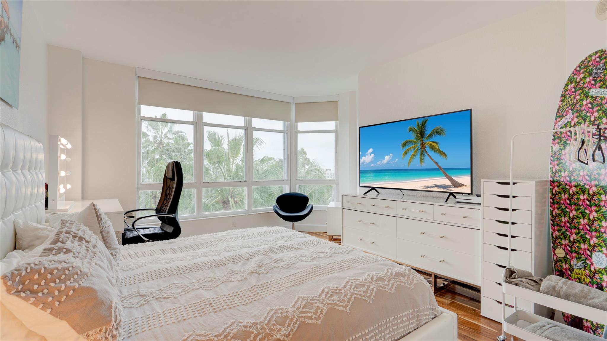 Corniche Condo - Residential