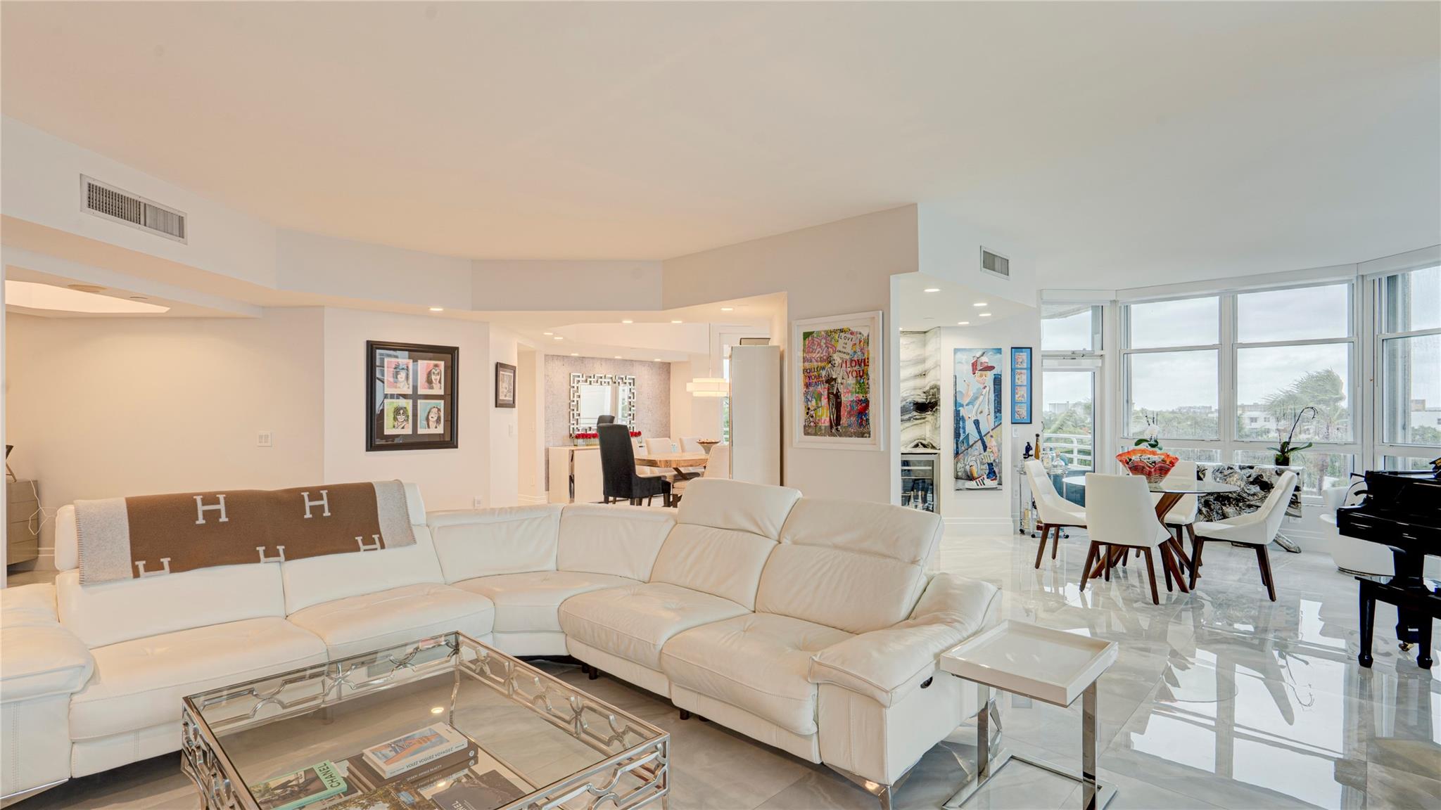 Corniche Condo - Residential