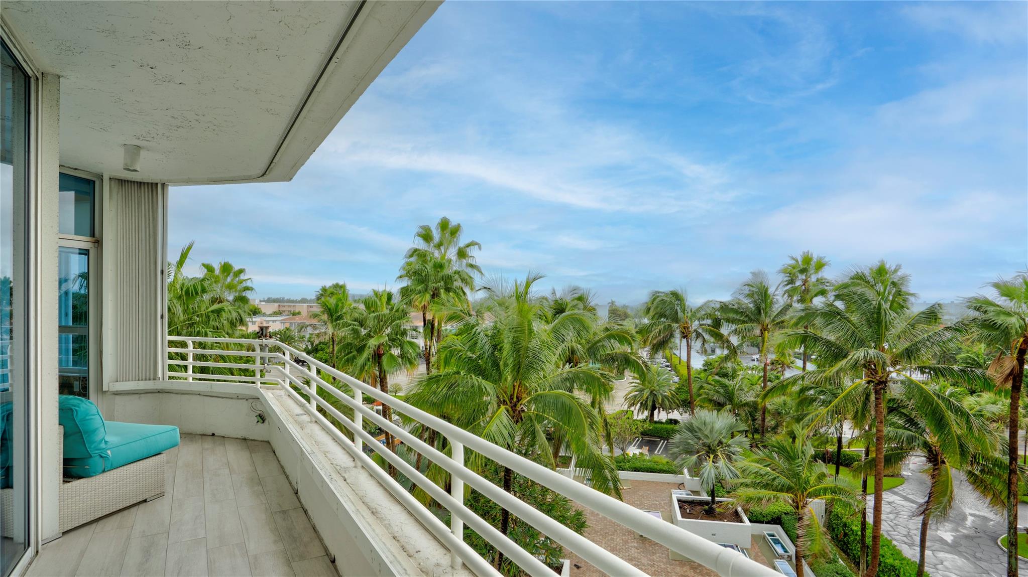 Corniche Condo - Residential