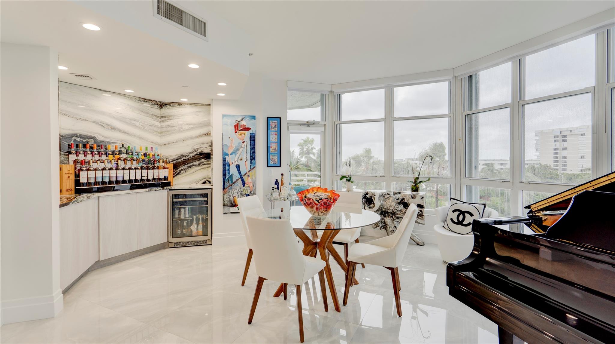 Corniche Condo - Residential