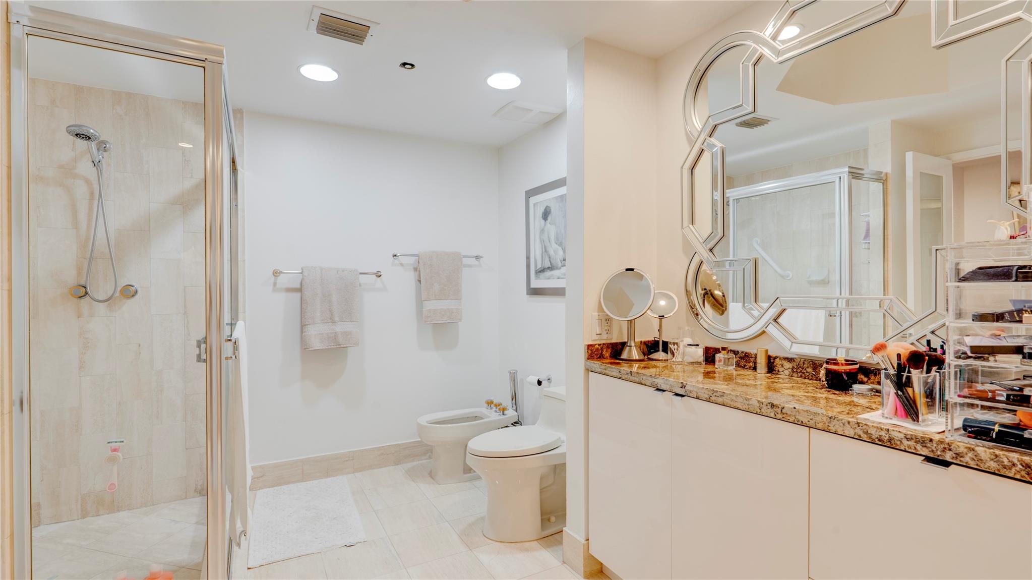 Corniche Condo - Residential