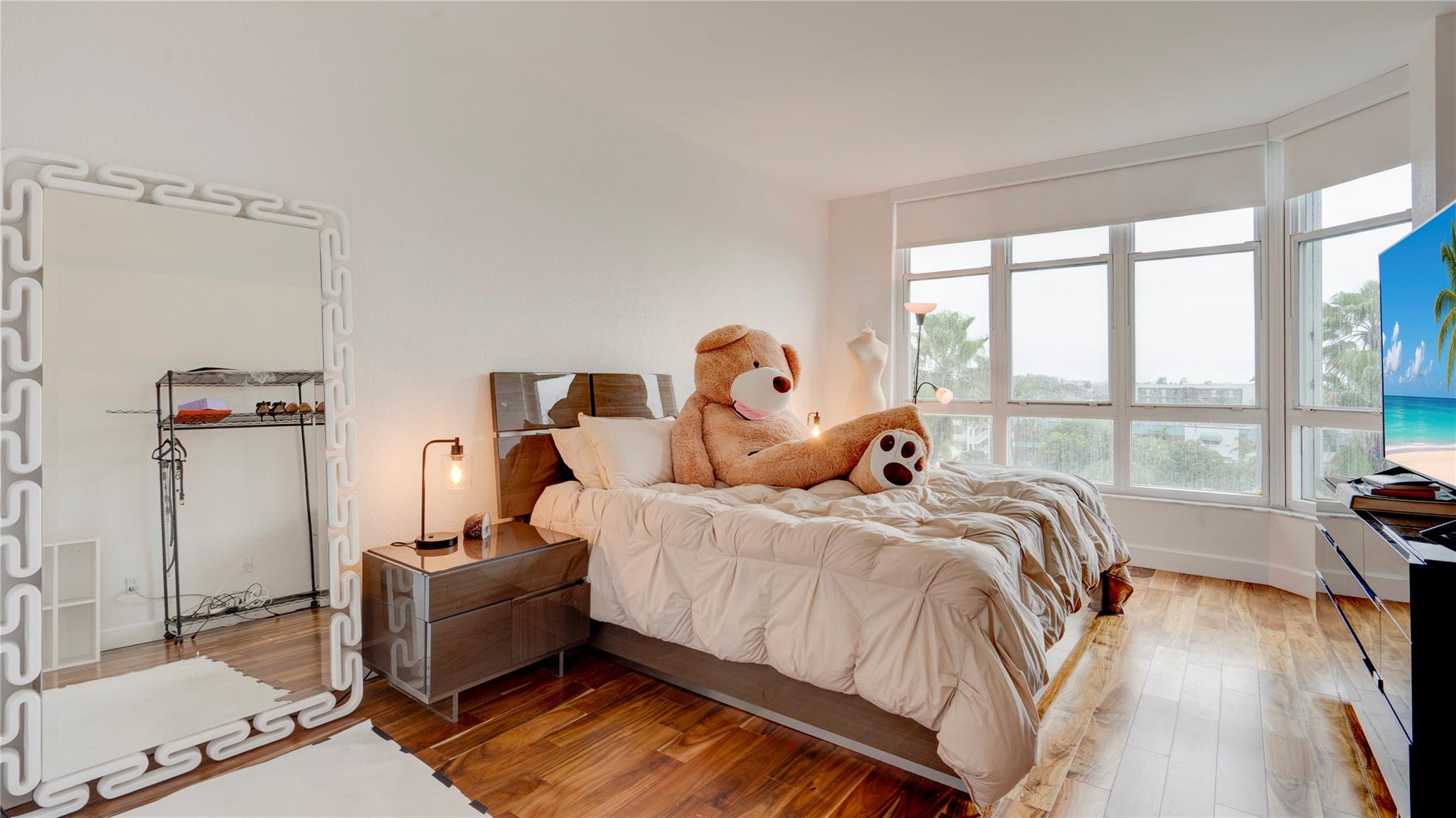 Corniche Condo - Residential